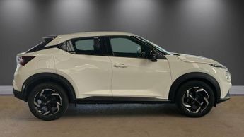 NISSAN JUKE 1.0 DIG-T N-Connecta SUV 5dr Petrol DCT Auto Euro 6 (s/s) (114 p