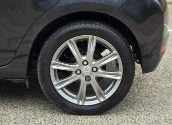 TOYOTA YARIS 1.33 Dual VVT-i SR Euro 5 5dr