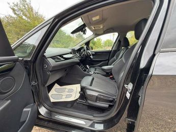 BMW 2 Series GRAN TOURER 2.0 220d Sport Auto xDrive Euro 6 (s/s) 5dr