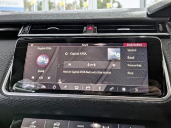 LAND ROVER RANGE ROVER VELAR 2.0 D180 SUV 5dr Diesel Auto 4WD Euro 6 (s/s) (180 ps) 1 FORMER 