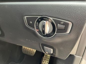 MERCEDES-BENZ E CLASS 2.0 E220d AMG Line Estate 5dr Diesel G-Tronic+ Euro 6 (s/s)