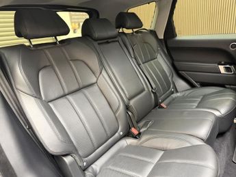 LAND ROVER RANGE ROVER SPORT 3.0 SD V6 HSE Dynamic SUV 5dr Diesel Auto 4WD Euro 6 (s/s) (306 