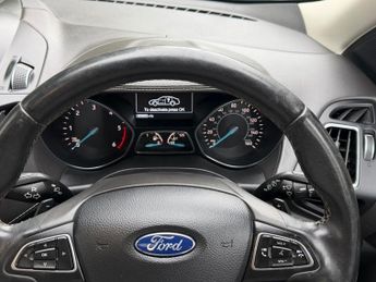 FORD KUGA 2.0 TDCi Vignale SUV 5dr Auto Diesel Powershift AWD Euro 6 (s/s)