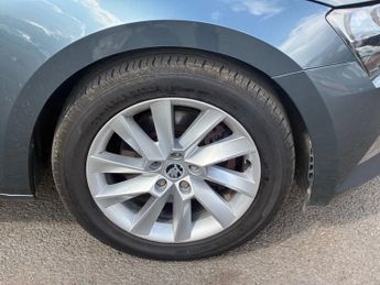 SKODA SUPERB 1.4 TSI ACT SE Estate 5dr Petrol DSG Euro 6 (s/s) (150 ps)