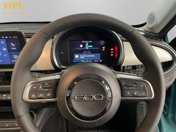 FIAT 600e 54kWh La Prima SUV 5dr Electric Auto (156 ps)