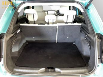 FIAT 600e 54kWh La Prima SUV 5dr Electric Auto (156 ps)