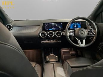 MERCEDES-BENZ GLA 1.3 GLA200 Sport (Executive) SUV 5dr Petrol 7G-DCT Euro 6 (s/s) 