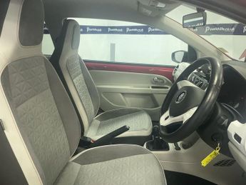 VOLKSWAGEN UP! 1.0 up! beats Hatchback 3dr Petrol Manual Euro 6 (60 ps) - AA IN