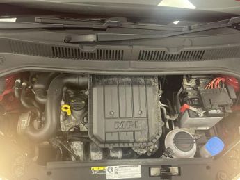 VOLKSWAGEN UP! 1.0 up! beats Hatchback 3dr Petrol Manual Euro 6 (60 ps) - AA IN