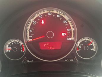 VOLKSWAGEN UP! 1.0 up! beats Hatchback 3dr Petrol Manual Euro 6 (60 ps) - AA IN