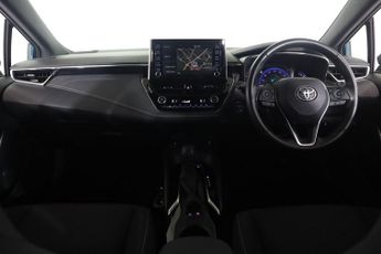 TOYOTA COROLLA 1.8 VVT-h Icon Tech CVT Euro 6 (s/s) 5dr