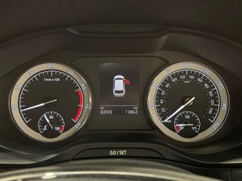 SKODA KAROQ 1.5 TSI ACT SE Drive SUV 5dr Petrol DSG Euro 6 (s/s) (150 ps)