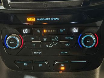FORD GRAND TOURNEO CONNECT 1.5 EcoBlue Titanium MPV 5dr Diesel Auto Euro 6 (s/s) (120 ps)