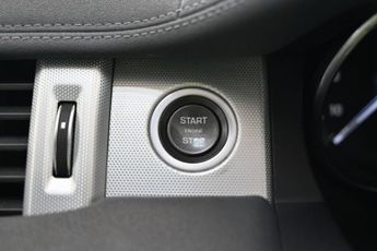 LAND ROVER RANGE ROVER EVOQUE 2.0 TD4 HSE Dynamic SUV 5dr Diesel Auto 4WD Euro 6 (s/s) (180 ps