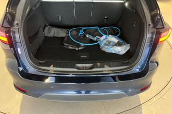 MAZDA 121 2.5 e-SKYACTIV 17.8kWh Takumi SUV 5dr Petrol Plug-in Hybrid Auto
