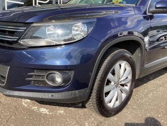 VOLKSWAGEN TIGUAN 2.0 TDI BlueMotion Tech Match SUV 5dr Diesel DSG 4WD Euro 5 (s/s