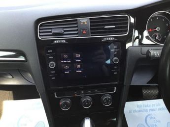 VOLKSWAGEN GOLF 1.5 TSI EVO GPF GT Estate 5dr Petrol DSG Euro 6 (s/s) (130 ps)