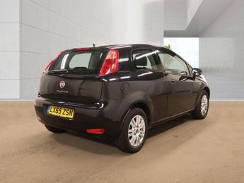 FIAT PUNTO 1.2 Pop + Hatchback 3dr Petrol Euro 6 (69 bhp)