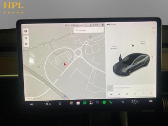 TESLA Model 3 Standard Range Plus Saloon 4dr Electric Auto RWD (241 bhp)