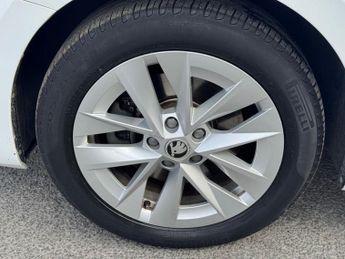 SKODA OCTAVIA 1.4 TSI iV 13kWh SE L Estate 5dr Petrol Plug-in Hybrid DSG Euro 