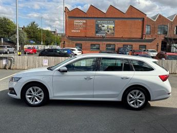 SKODA OCTAVIA 1.4 TSI iV 13kWh SE L Estate 5dr Petrol Plug-in Hybrid DSG Euro 
