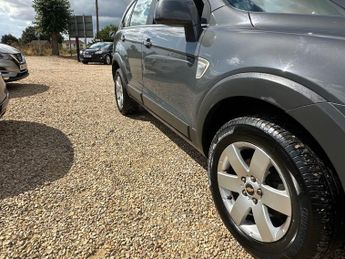 CHEVROLET CAPTIVA 2.0 VCDi LT SUV 5dr Diesel Manual Euro 4 (148 bhp)