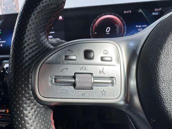 MERCEDES-BENZ A CLASS 1.3 A250e 15.6kWh AMG Line (Premium 2) Saloon 4dr Petrol Plug-in