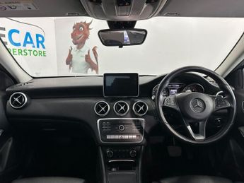 MERCEDES-BENZ A CLASS 1.5 A180d Sport (Executive) Hatchback 5dr Diesel 7G-DCT Euro 6 (