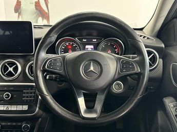 MERCEDES-BENZ A CLASS 1.5 A180d Sport (Executive) Hatchback 5dr Diesel 7G-DCT Euro 6 (