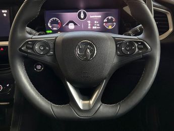 VAUXHALL GRANDLAND 1.2 Turbo Ultimate SUV 5dr Petrol Auto Euro 6 (s/s) (130 ps)