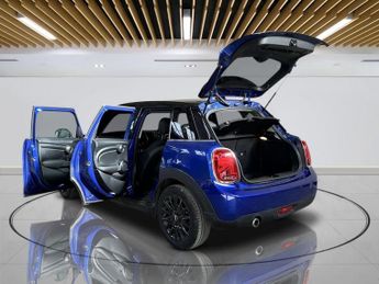 MINI HATCH 1.5 Cooper Classic Hatchback 5dr Petrol Steptronic Euro 6 (s/s) 