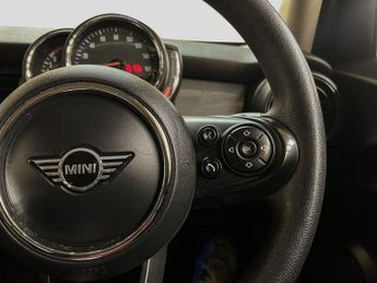 MINI HATCH 1.5 Cooper Classic Hatchback 5dr Petrol Steptronic Euro 6 (s/s) 