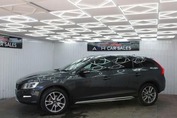 VOLVO V60 CROSS COUNTRY 2.0 D4 Lux Nav Estate 5dr Diesel Auto Euro 6 (s/s) (190 ps)