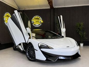 McLaren GT 3.8T V8 Coupe 2dr Petrol SSG Euro 6 (s/s) (570 ps)