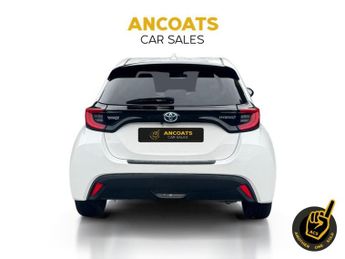TOYOTA YARIS 1.5 VVT-h Design Hatchback 5dr Petrol Hybrid E-CVT Euro 6 (s/s) 