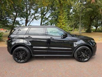LAND ROVER RANGE ROVER EVOQUE 2.0 TD4 HSE Dynamic SUV 5dr Diesel Auto 4WD Euro 6 (s/s) (180 ps