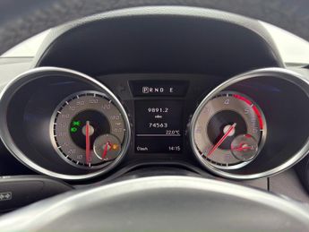 MERCEDES-BENZ SLK 2.1 SLK250 CDI AMG Sport Convertible 2dr Diesel G-Tronic+ Euro 5