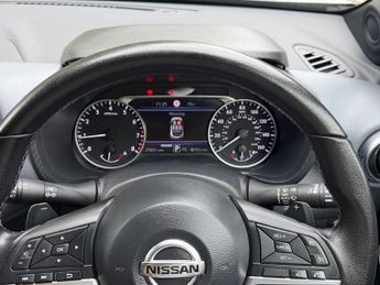 NISSAN JUKE 1.0 DIG-T N-Connecta SUV 5dr Petrol DCT Auto Euro 6 (s/s) (114 p