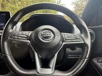 NISSAN JUKE 1.0 DIG-T N-Connecta SUV 5dr Petrol DCT Auto Euro 6 (s/s) (114 p