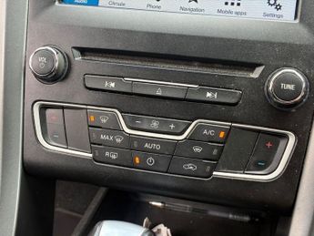 FORD MONDEO 2.0 TDCi ST-Line Estate 5dr Diesel Powershift Euro 6 (s/s) (180 