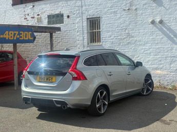 VOLVO V60 2.4 D5 R-Design Estate 5dr Diesel Geartronic Euro 5 (205 ps)