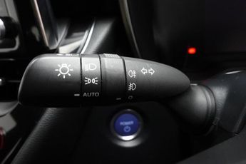 TOYOTA COROLLA 1.8 VVT-h GPF Icon Hatchback 5dr Petrol Hybrid CVT Euro 6 (s/s) 