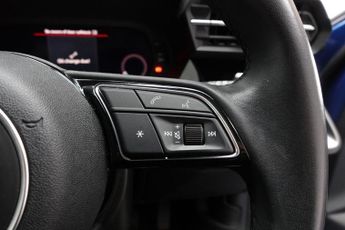 AUDI A3 1.0 TFSI 30 Technik Sportback 5dr Petrol S Tronic Euro 6 (s/s) (