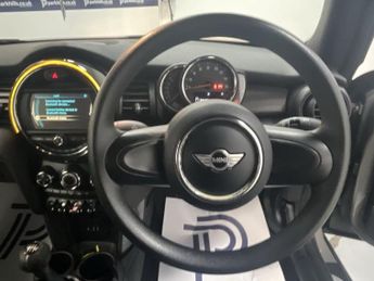 MINI CONVERTIBLE 1.5 Cooper Convertible 2dr Petrol Manual Euro 6 (s/s) (136 ps)