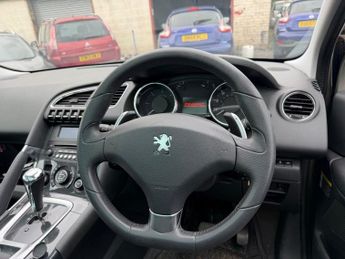PEUGEOT 3008 1.6 e-HDi Allure SUV 5dr Diesel EGC Euro 5 (s/s) (115 ps)