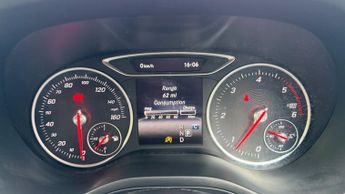 MERCEDES-BENZ B CLASS 2.1 B200d AMG Line (Premium) MPV 5dr Diesel 7G-DCT Euro 6 (s/s) 