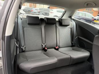 VOLKSWAGEN POLO 1.2 TSI BlueMotion Tech SE Hatchback 3dr Petrol DSG Euro 6 (s/s)