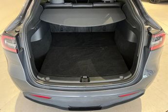TESLA MODEL Y (Dual Motor) Long Range SUV 5dr Electric Auto 4WDE (384 bhp) Exp
