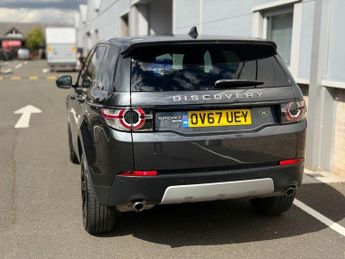 LAND ROVER DISCOVERY SPORT 2.0 TD4 HSE SUV 5dr Diesel Auto 4WD Euro 6 (s/s) (180 ps)