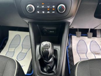 KIA VENGA 1.4 CRDi 2 MPV 5dr Diesel Manual Euro 6 (89 bhp)